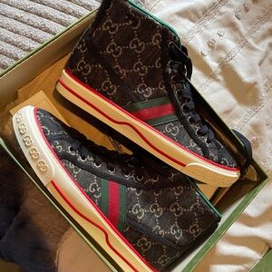 High tops